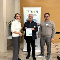 Neues Mitglied: Übergabe der Urkunde an Gerhard Durstewitz (Landesfachverband Energieberatung Thüringen e.V.)