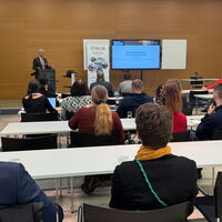 Begrüßung durch Dr. Thomas Knoll (TMWLLR)